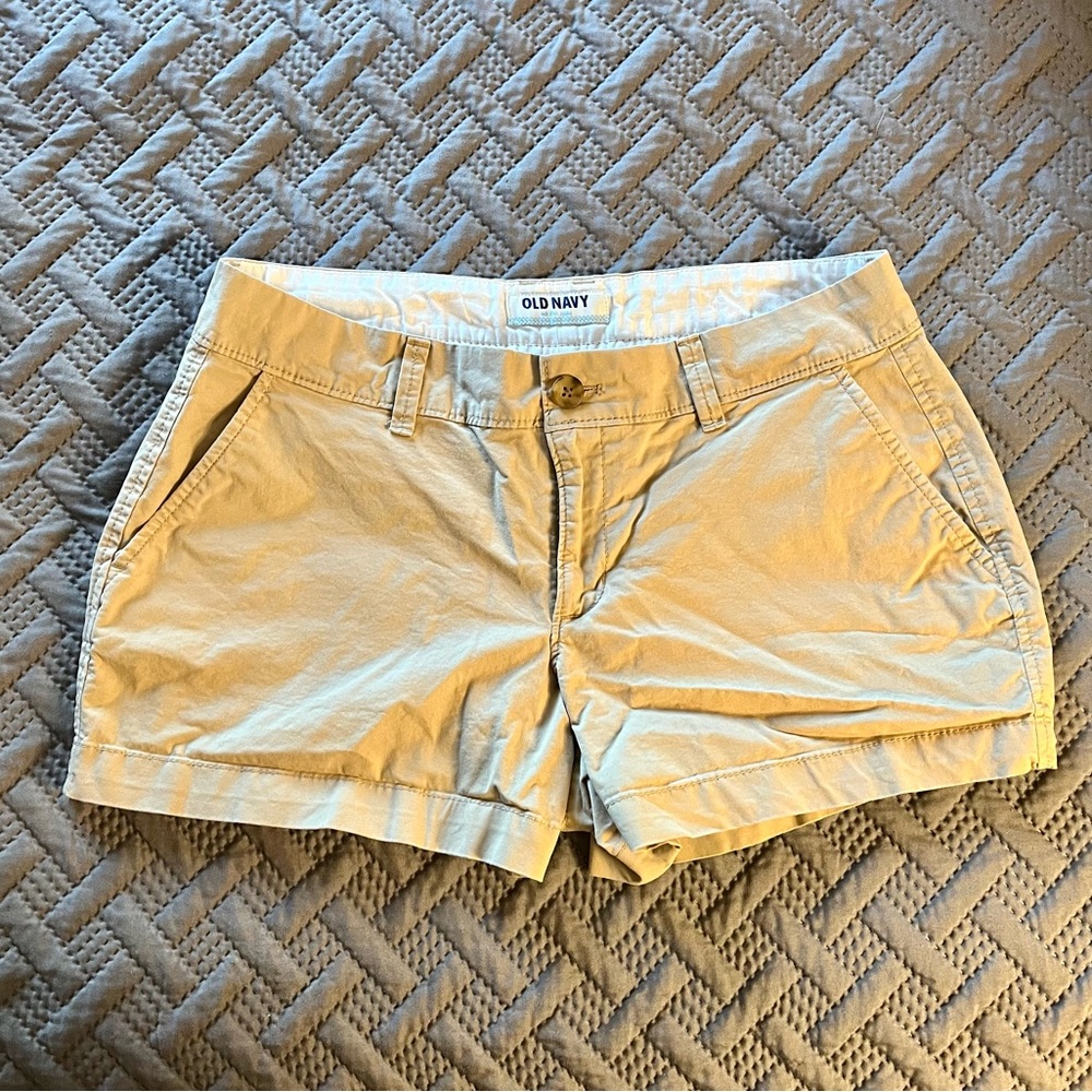 Old Navy short - size 6